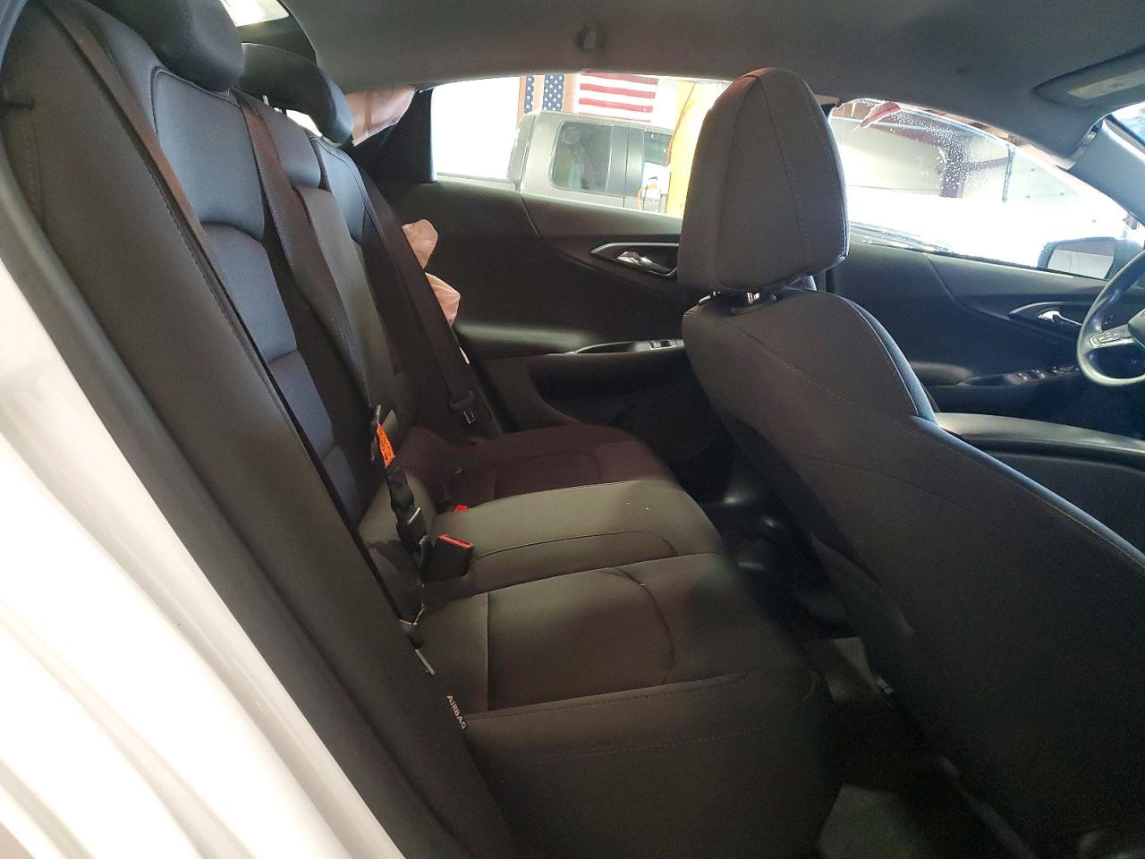 2018 CHEVROLET MALIBU LS photo 10