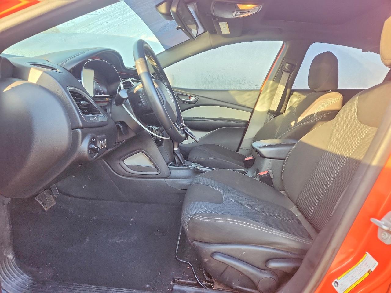 2015 DODGE DART SXT photo 7