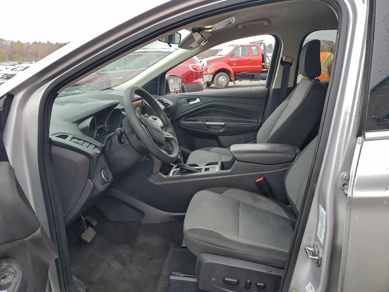 2019 FORD ESCAPE SE photo 7