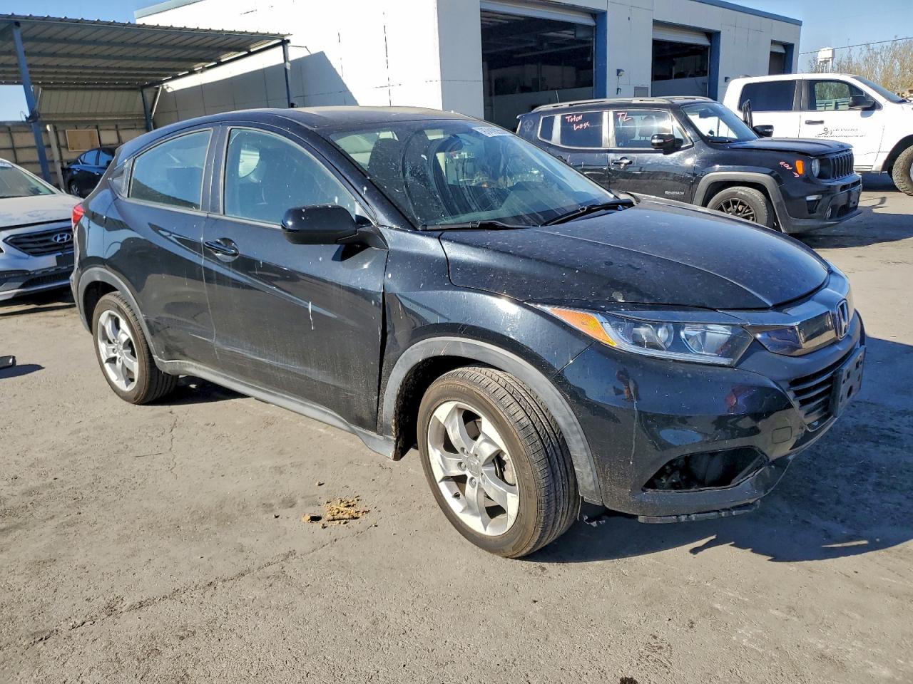 2021 HONDA HR-V LX photo 4