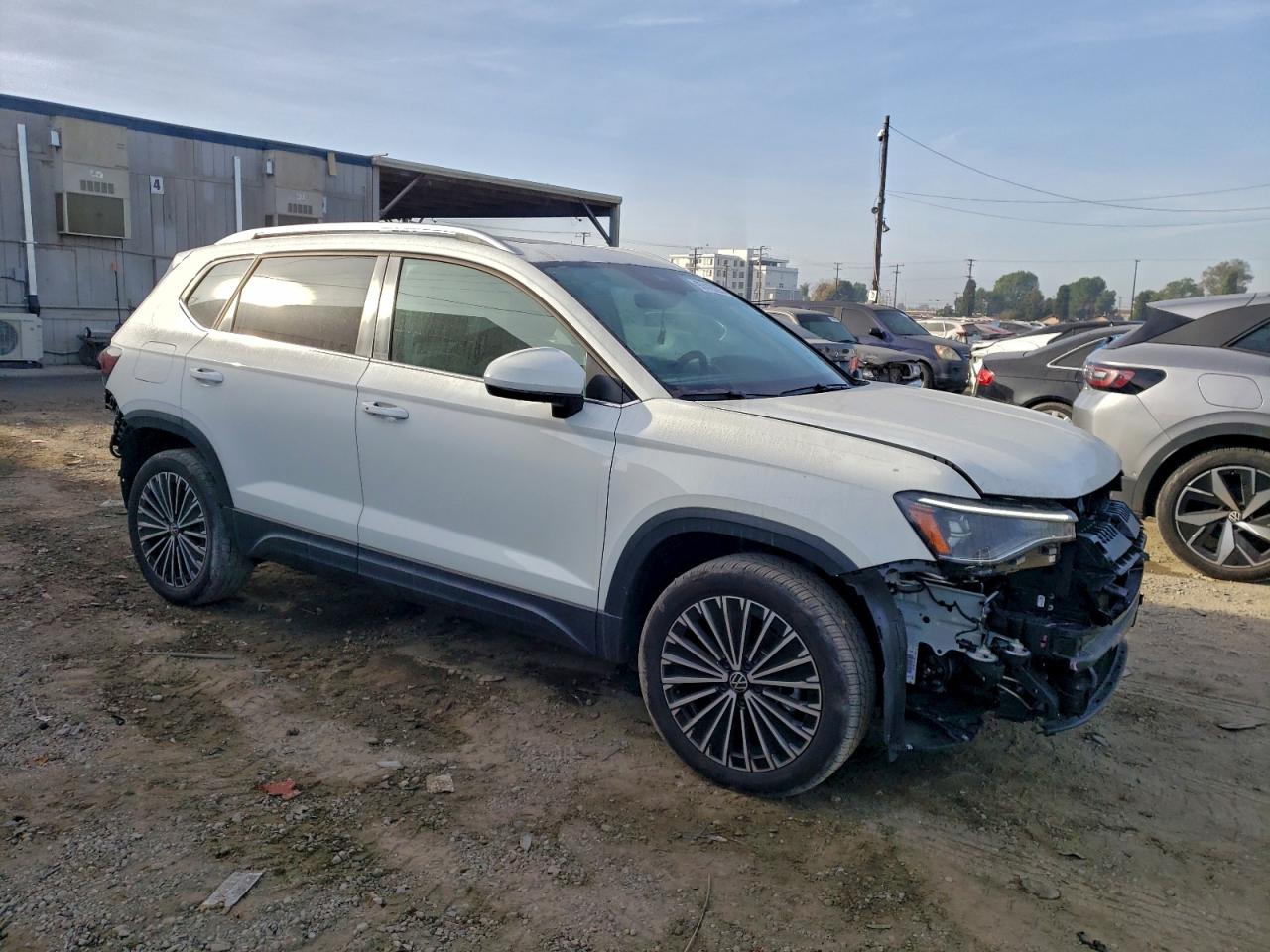2025 VOLKSWAGEN TAOS SE photo 4