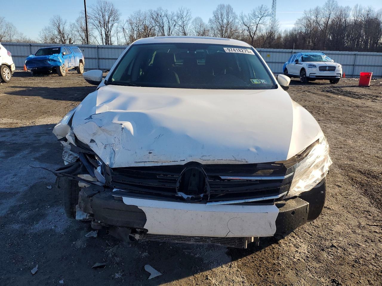 2012 VOLKSWAGEN PASSAT SE photo 5