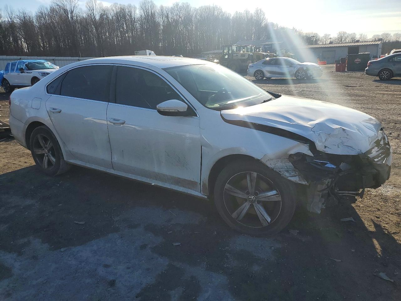 2012 VOLKSWAGEN PASSAT SE photo 4