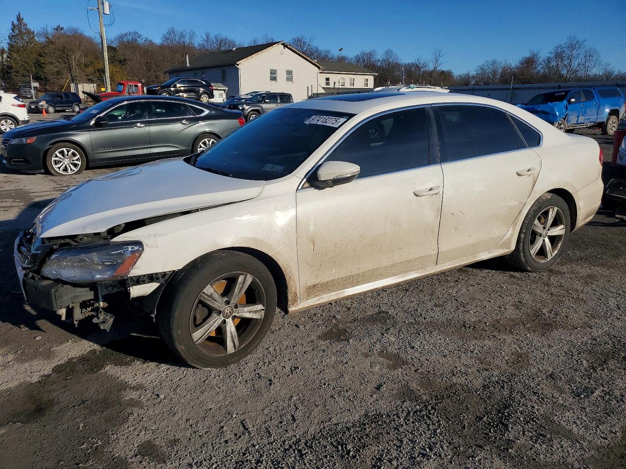 2012 VOLKSWAGEN PASSAT