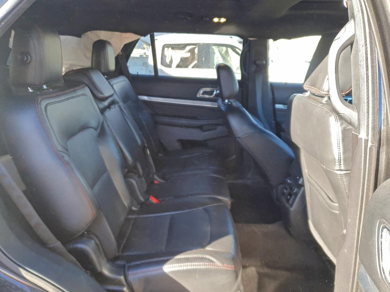2018 FORD EXPLORER SPORT photo 11