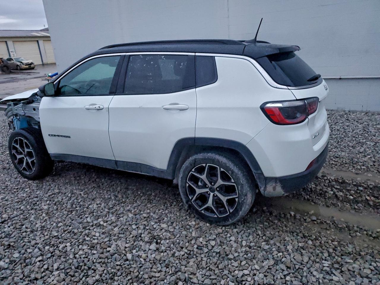 2025 JEEP COMPASS LIMITED photo 2