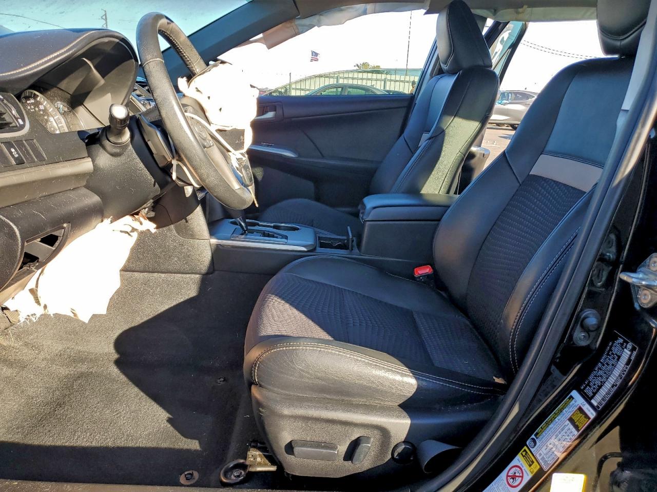 2012 TOYOTA CAMRY BASE photo 13
