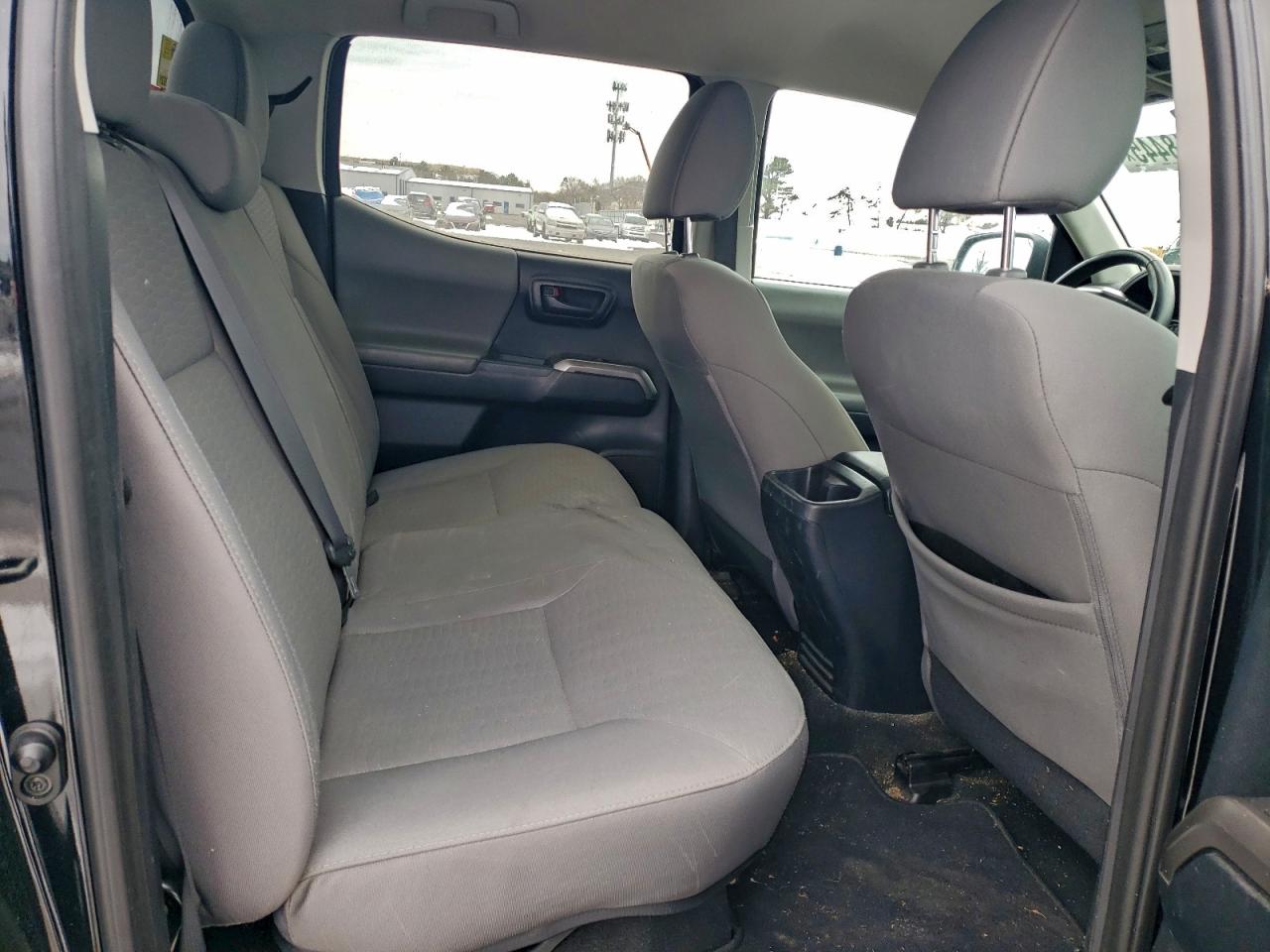 2017 TOYOTA TACOMA DOUBLE CAB photo 10