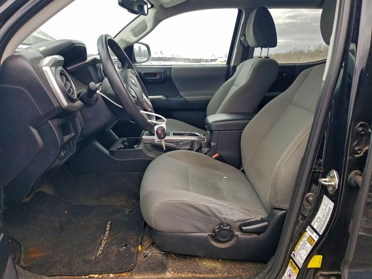 2017 TOYOTA TACOMA DOUBLE CAB photo 7
