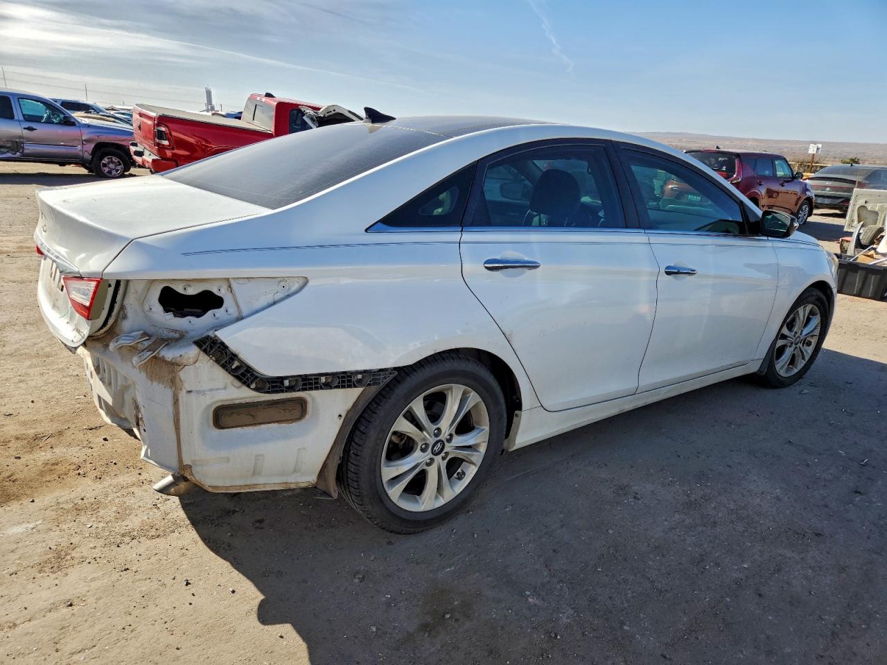 2013 HYUNDAI SONATA SE photo 3