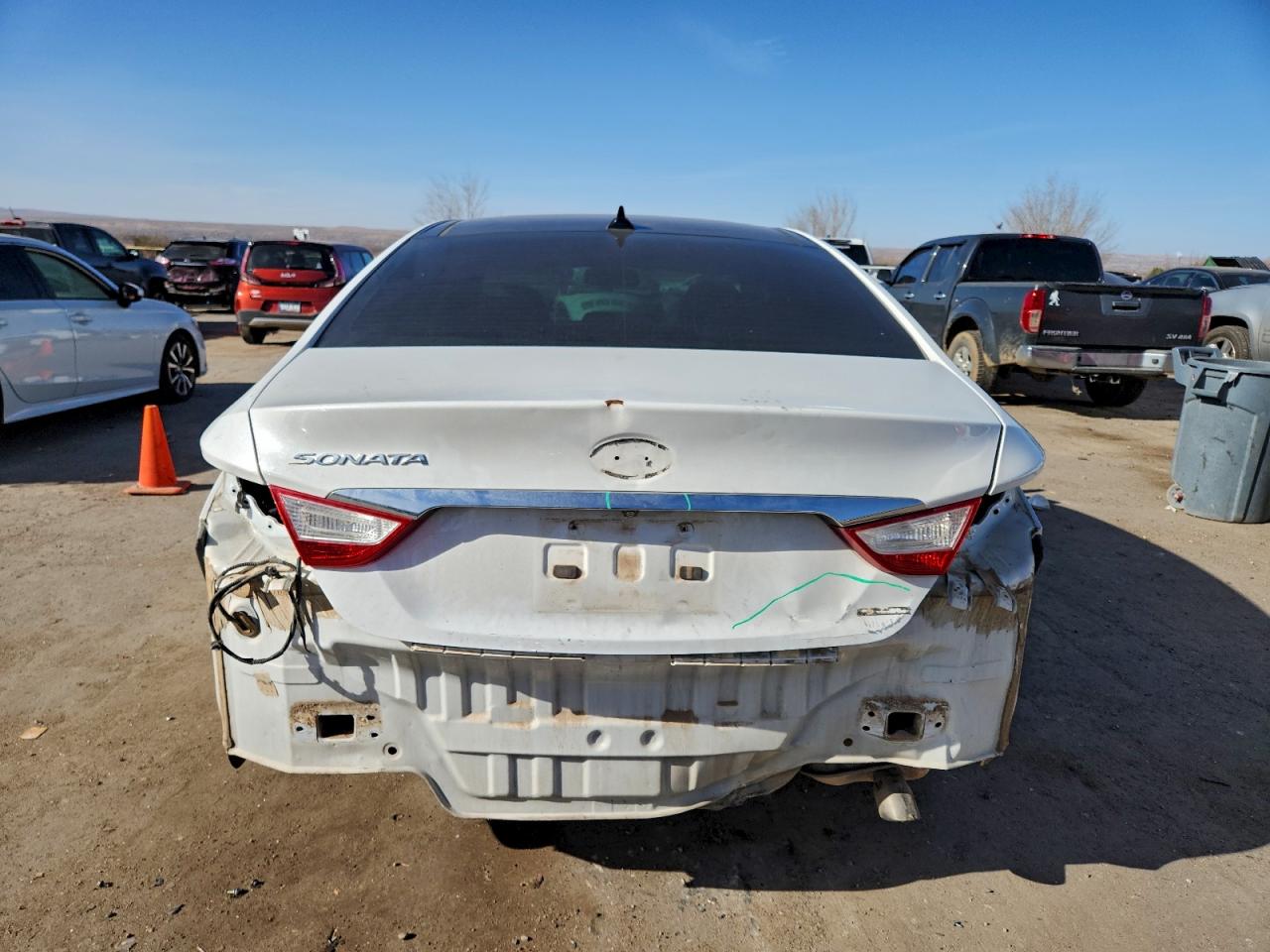 2013 HYUNDAI SONATA SE photo 6