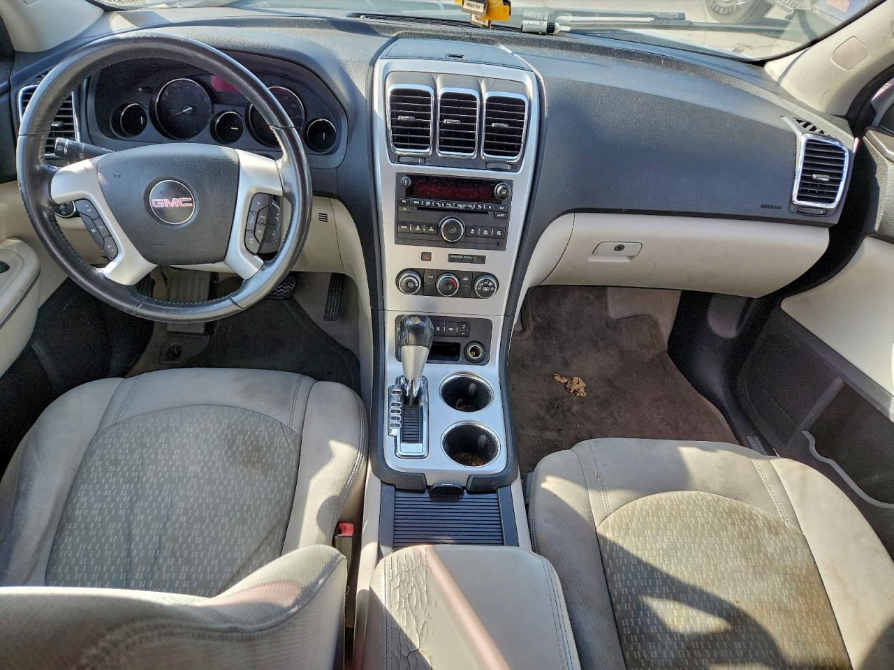 2011 GMC ACADIA SLE photo 8