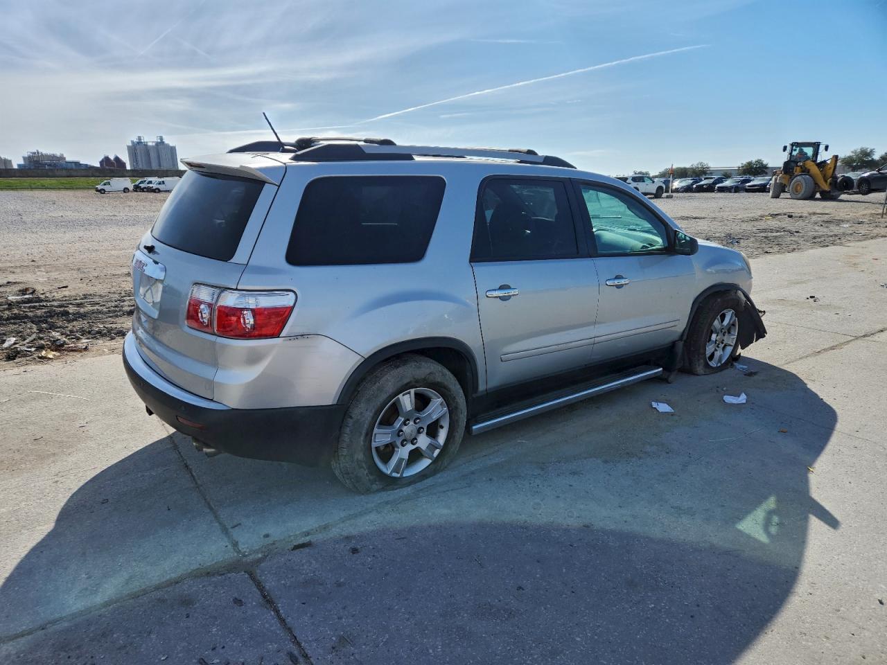 2011 GMC ACADIA SLE photo 3