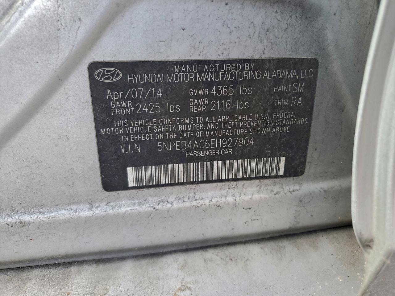 2014 HYUNDAI SONATA GLS photo 12