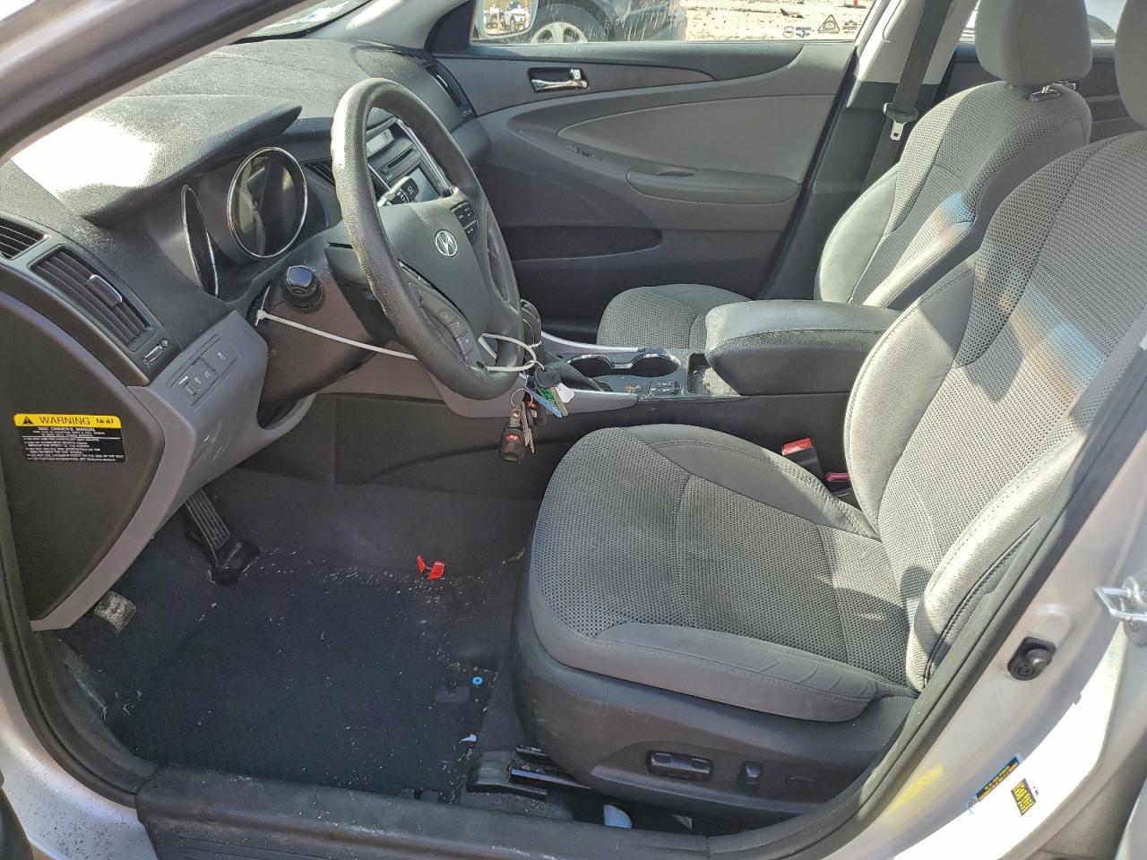 2014 HYUNDAI SONATA GLS photo 7