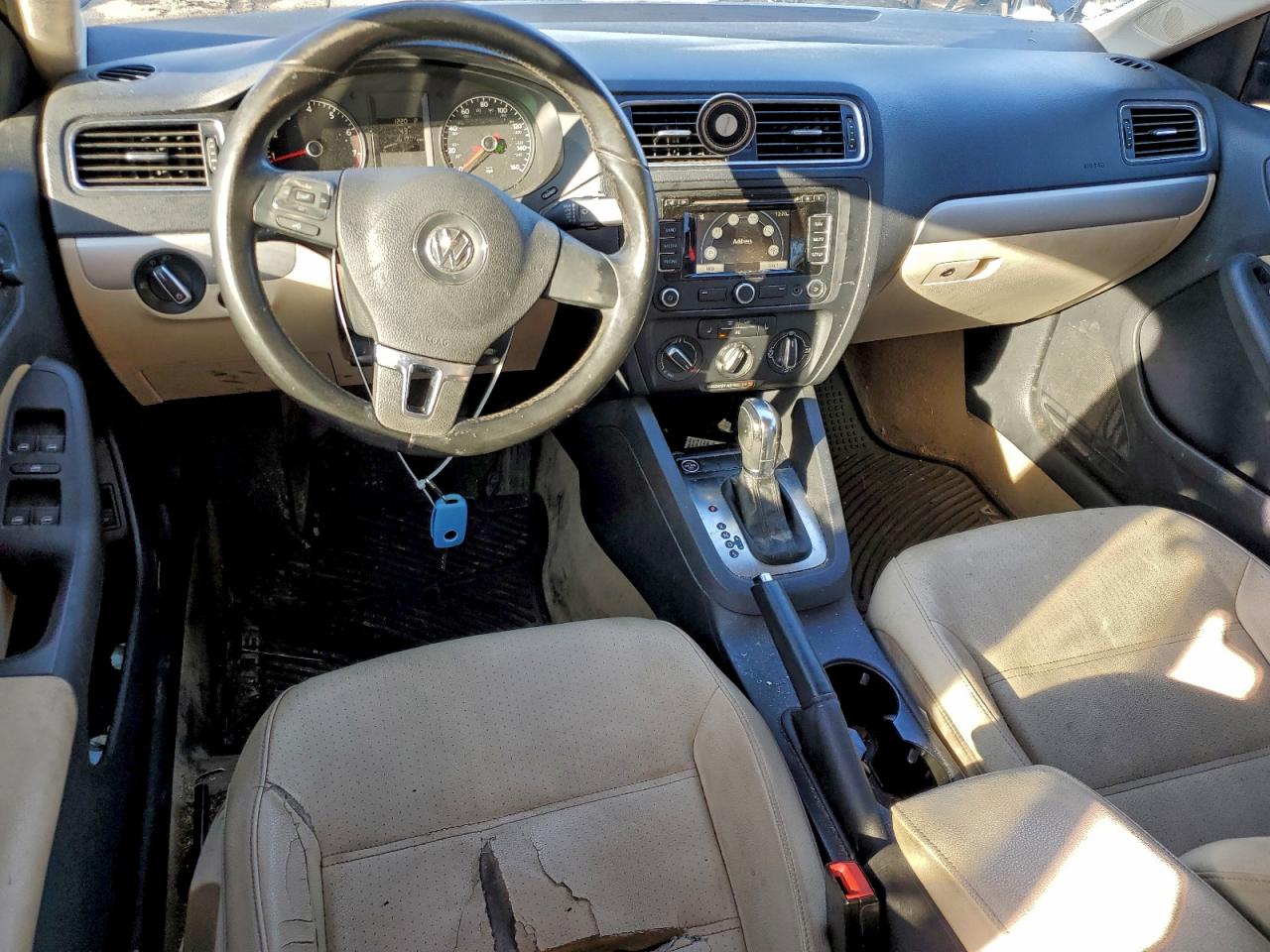 2011 VOLKSWAGEN JETTA SEL photo 15