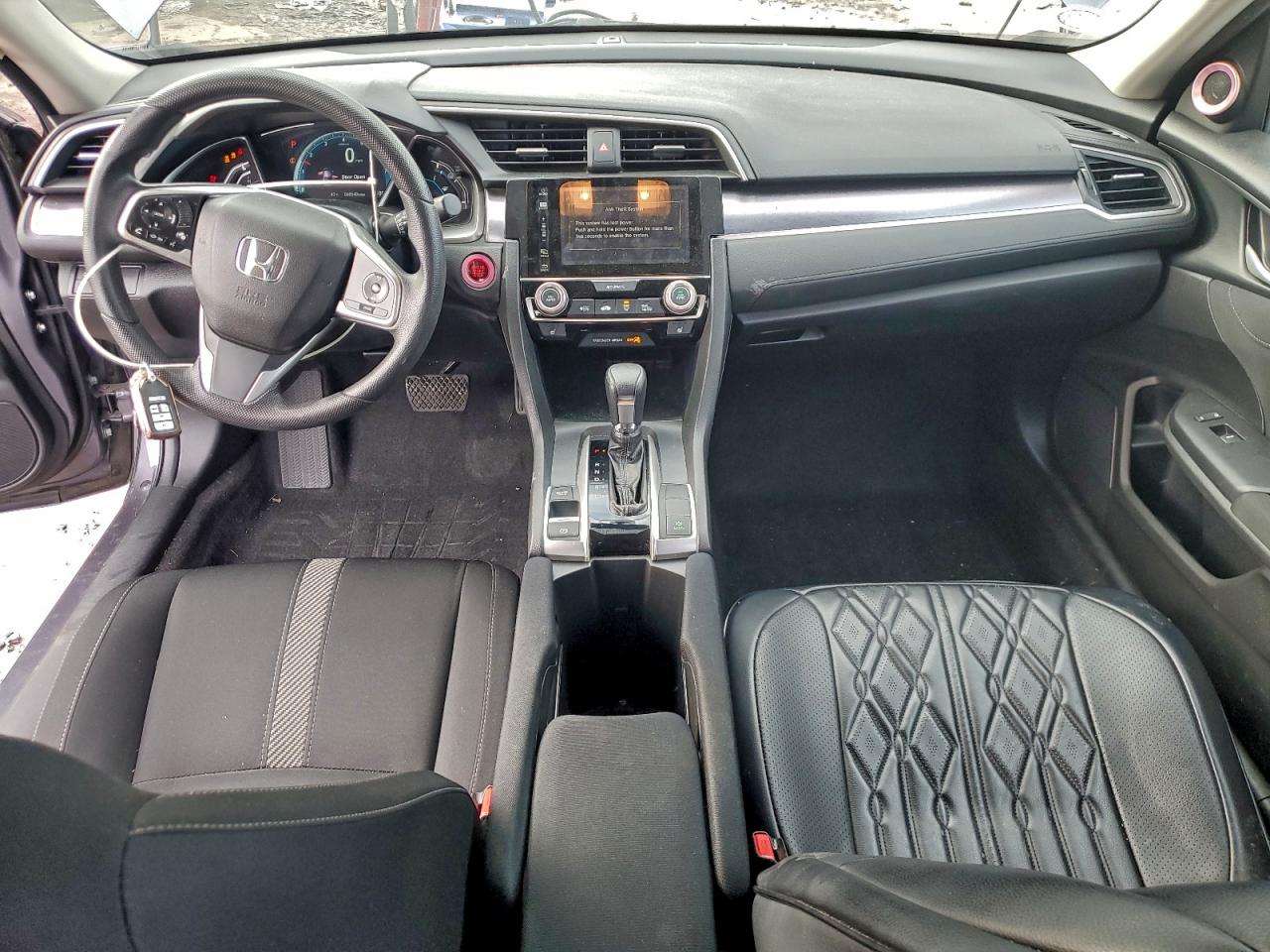 2017 HONDA CIVIC EX photo 8