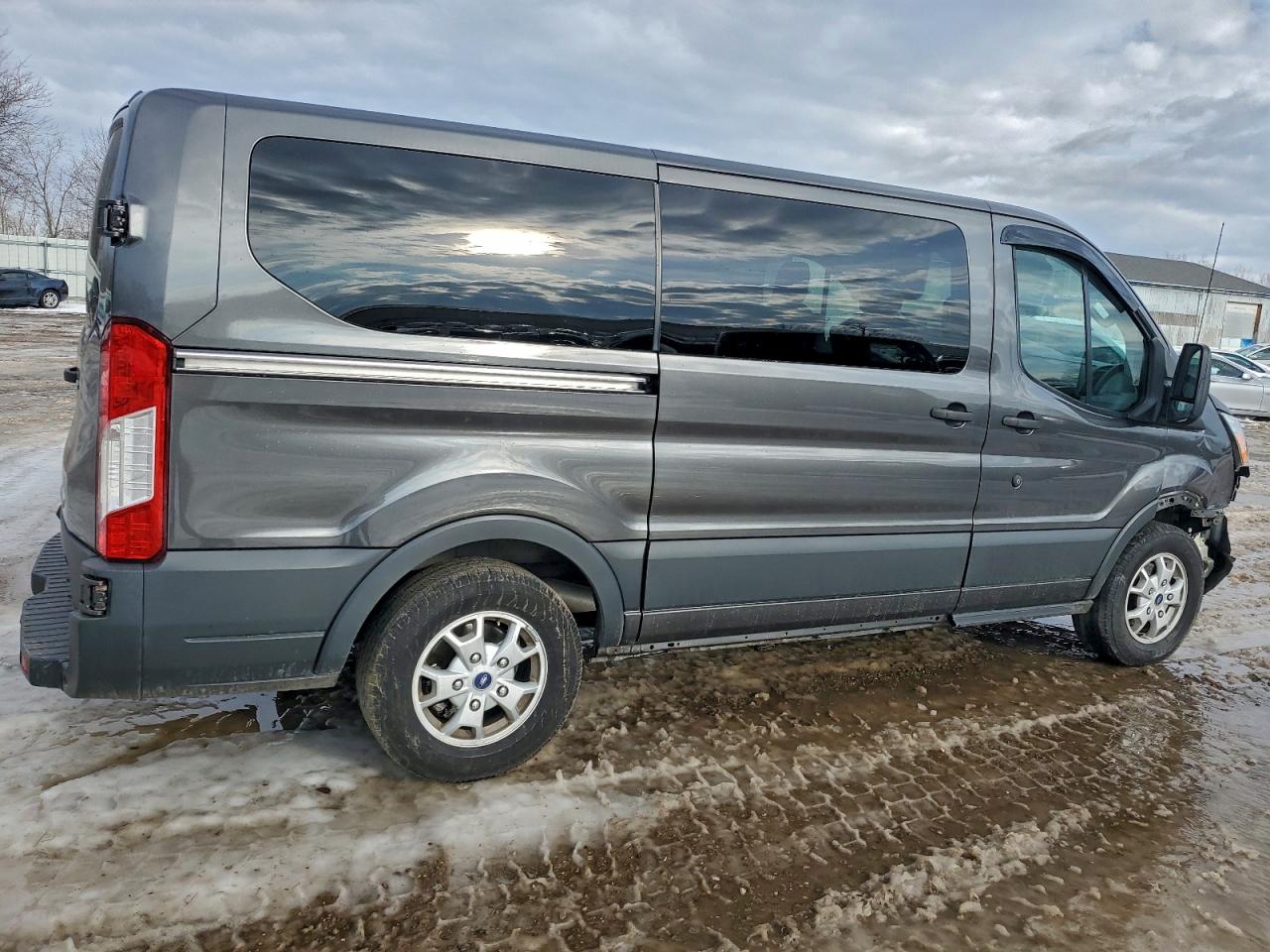 2016 FORD TRANSIT T-150 photo 5
