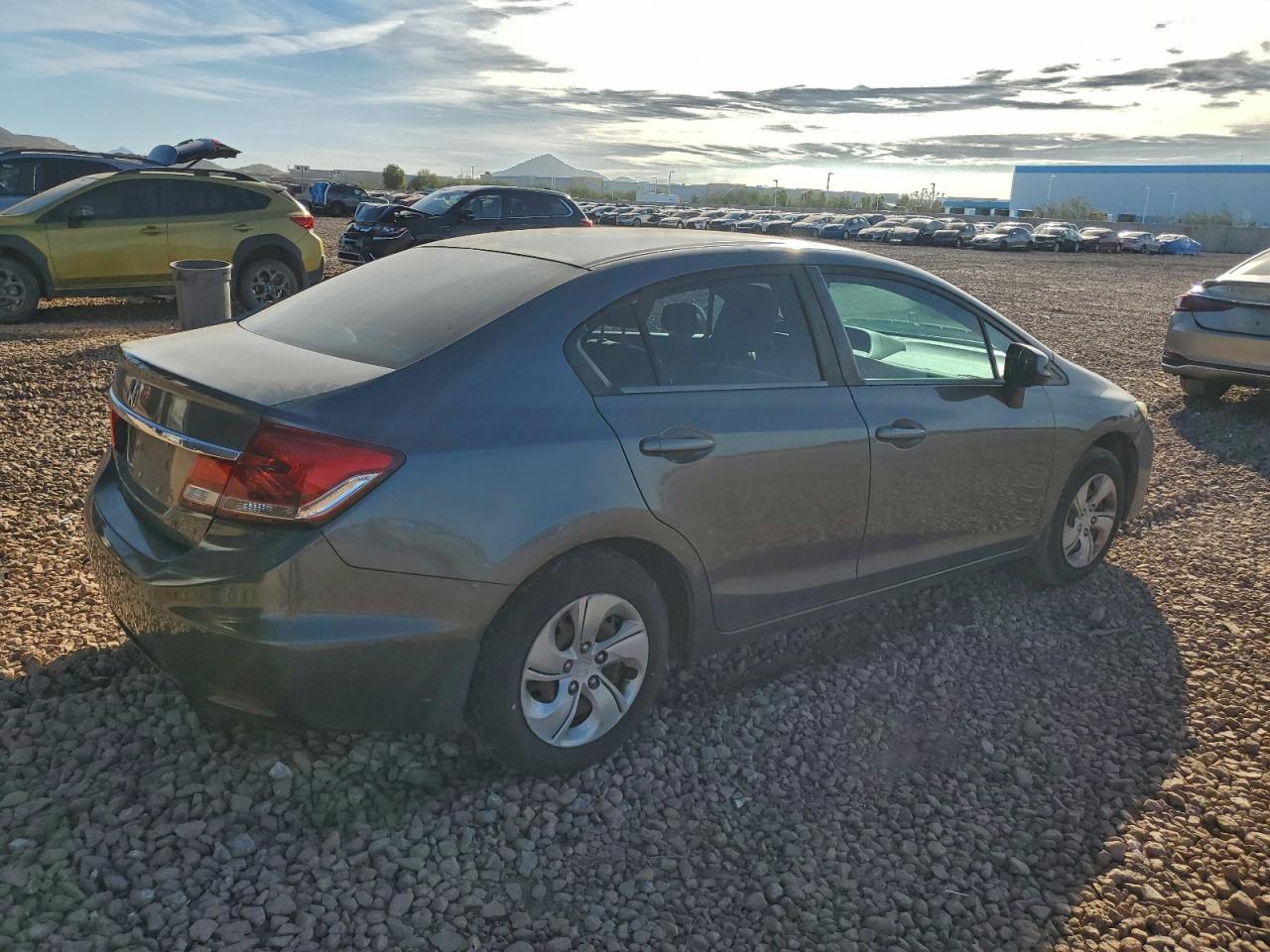 2013 HONDA CIVIC LX photo 3
