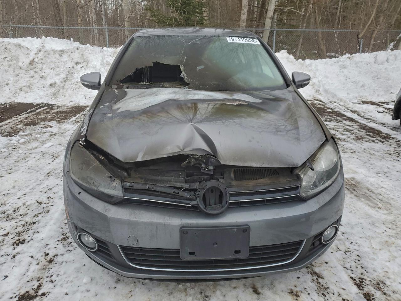 2011 VOLKSWAGEN GOLF photo 5