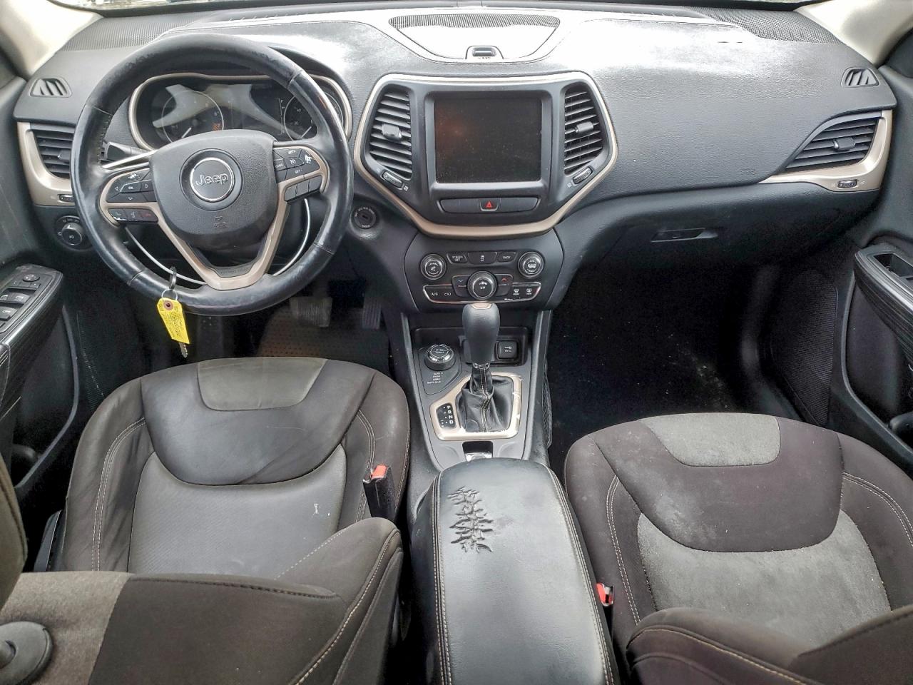 2014 JEEP CHEROKEE LATITUDE photo 8