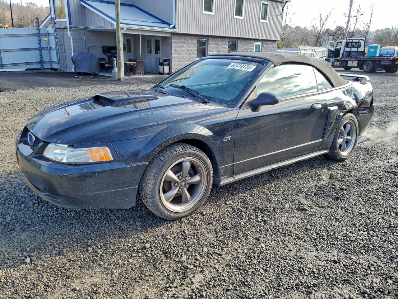 2002 FORD MUSTANG