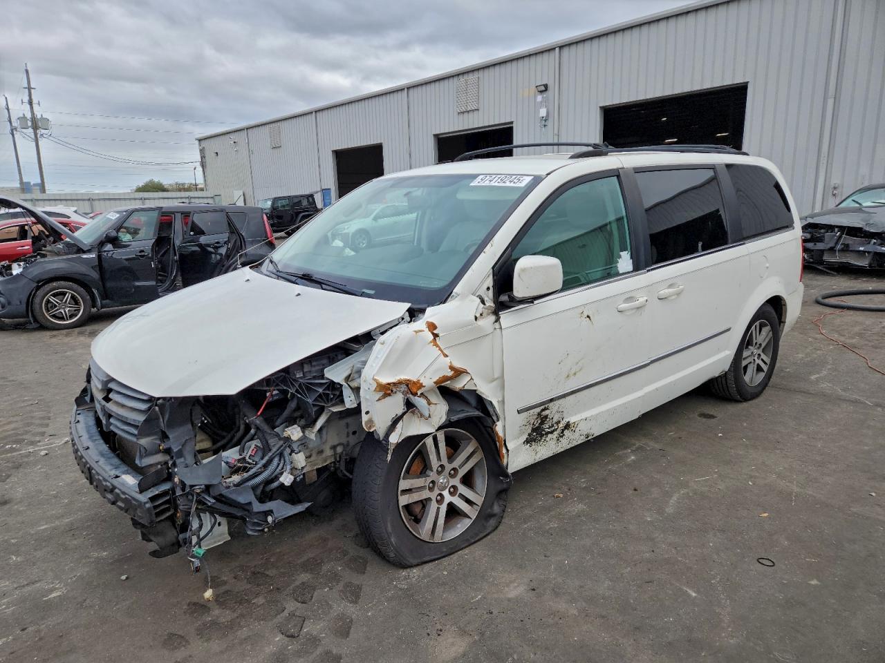 2010 DODGE GRAND CARAVAN