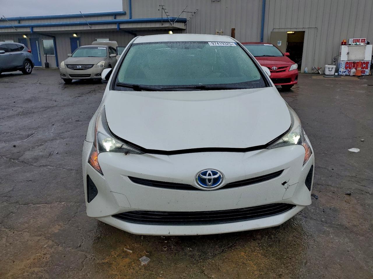 2016 TOYOTA PRIUS photo 5
