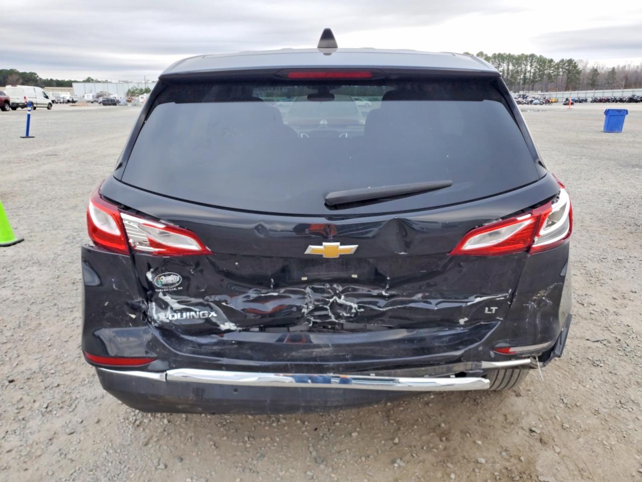 2020 CHEVROLET EQUINOX LT photo 11