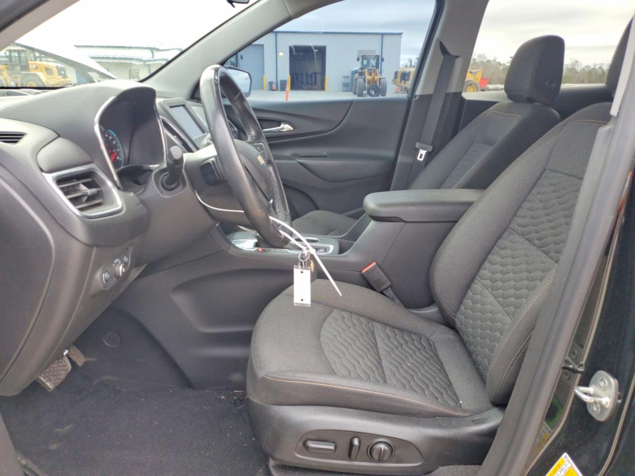 2020 CHEVROLET EQUINOX LT photo 13