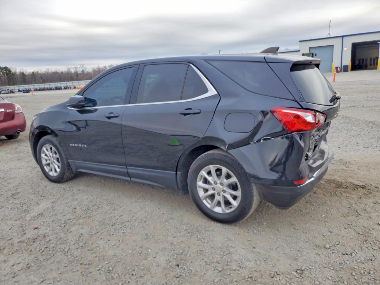2020 CHEVROLET EQUINOX LT photo 3