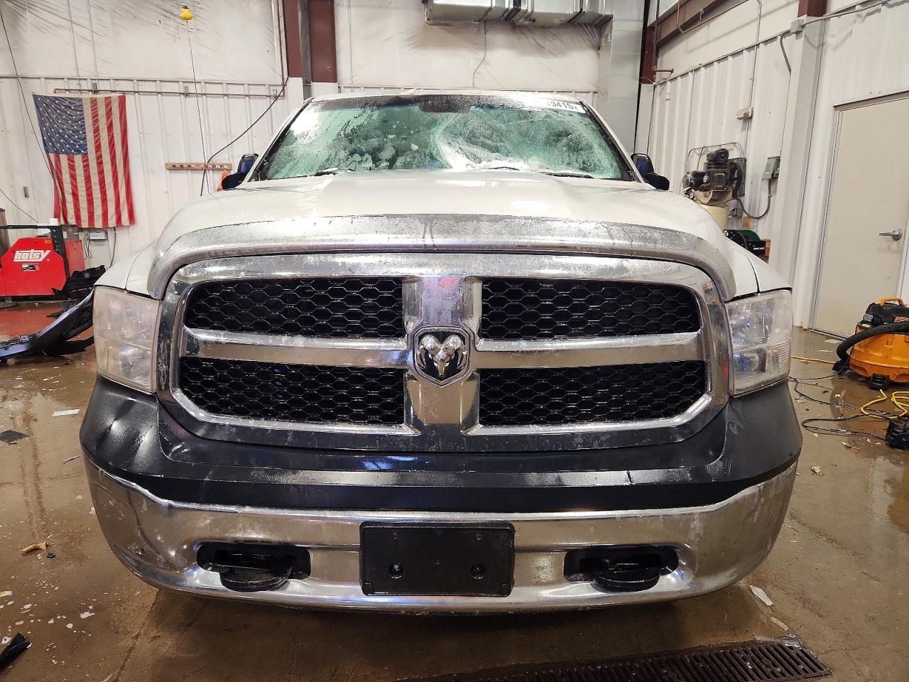 2015 RAM 1500 ST photo 5