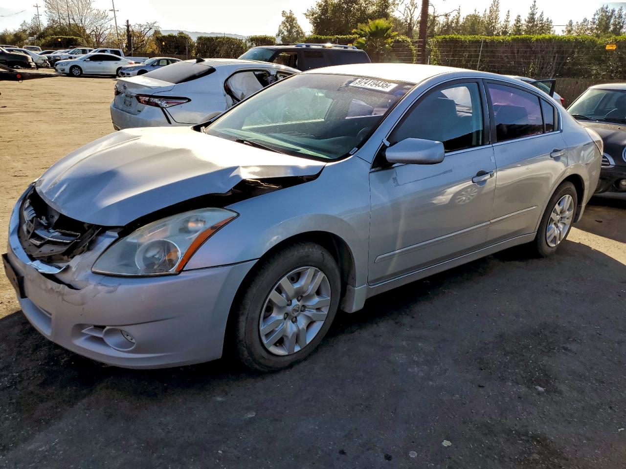 2011 NISSAN ALTIMA
