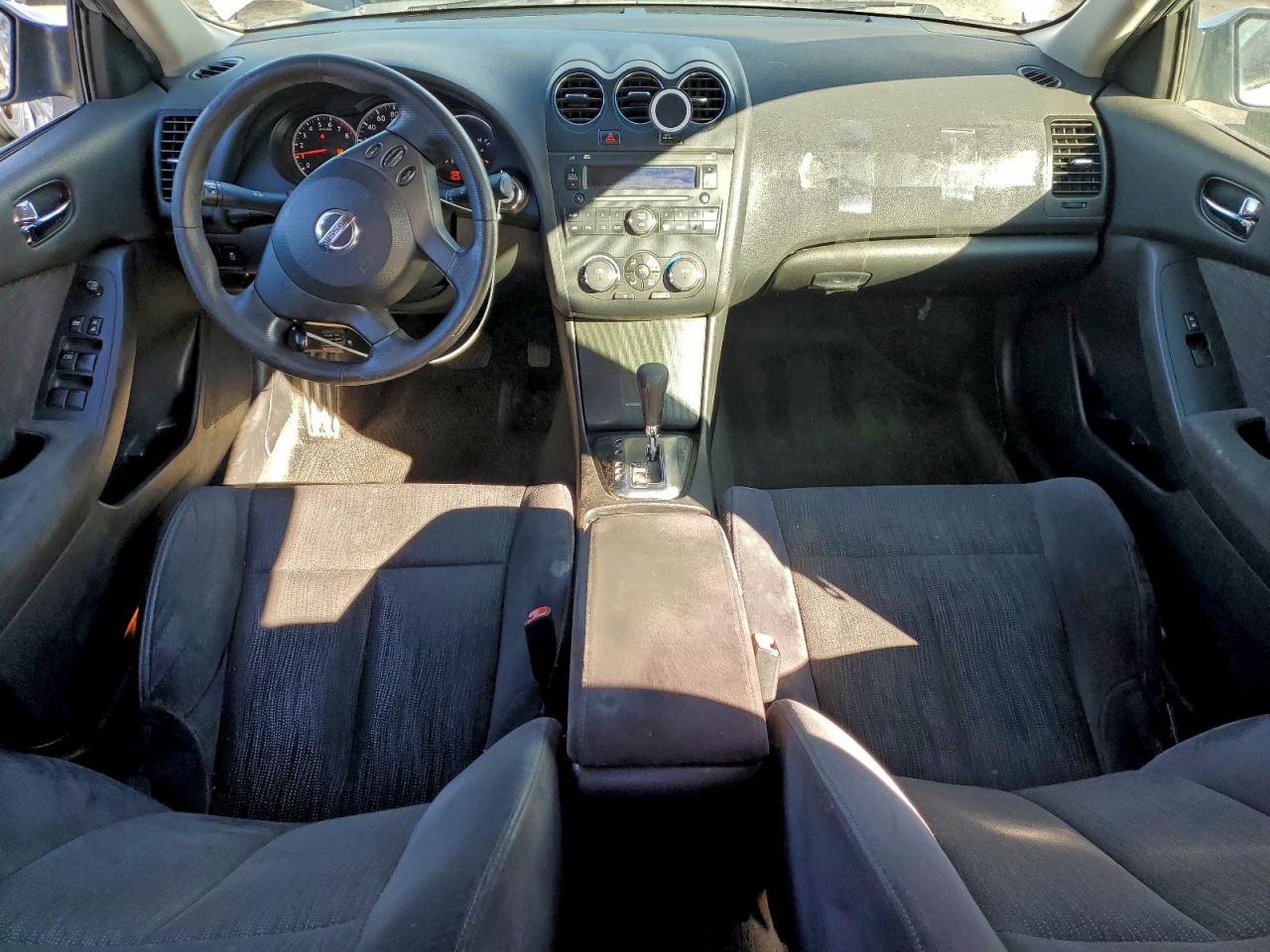 2011 NISSAN ALTIMA BASE photo 8