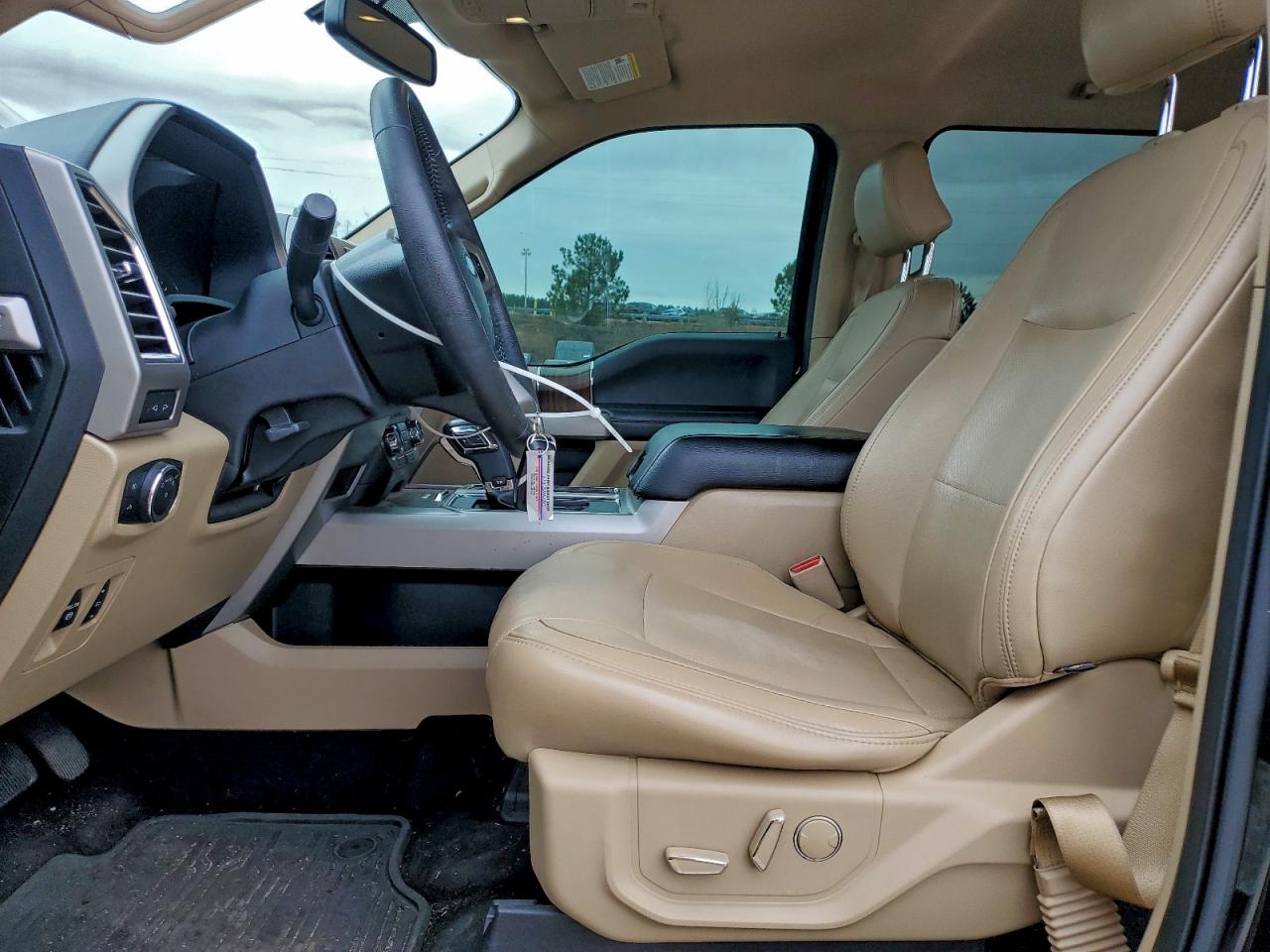 2015 FORD F150 SUPERCREW photo 7
