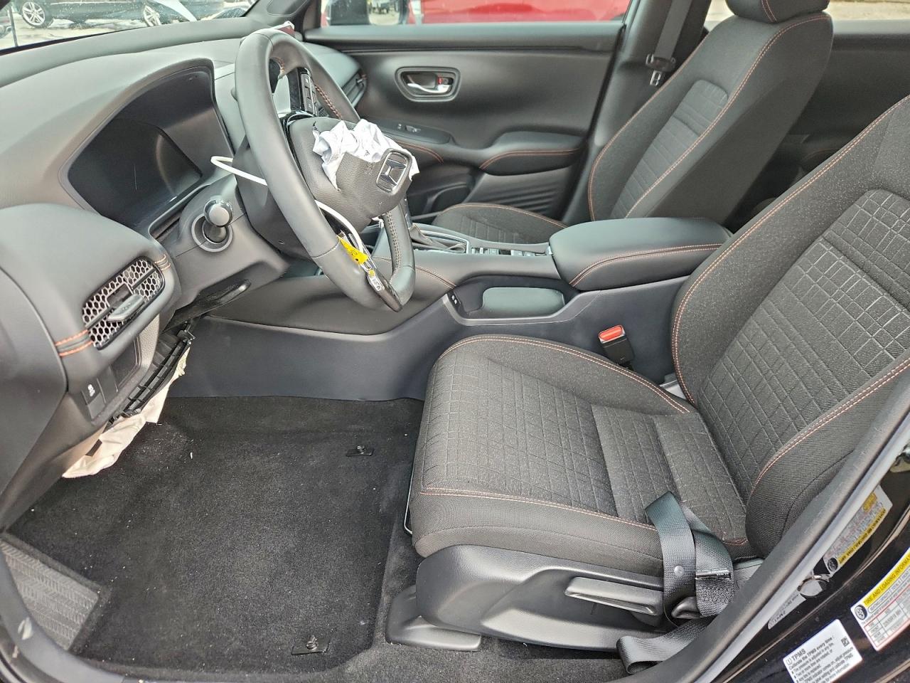 2024 HONDA HR-V SPORT photo 13