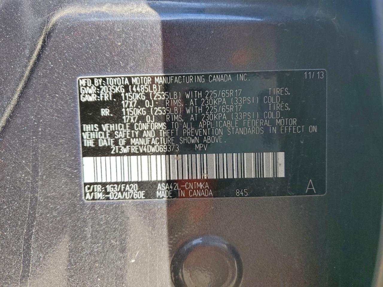 2013 TOYOTA RAV4 XLE photo 14