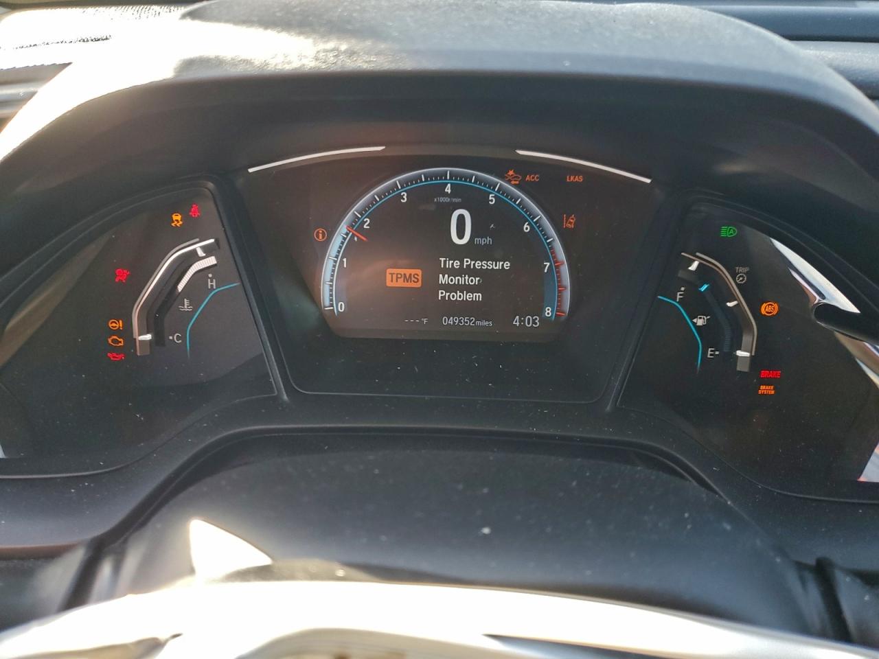 2020 HONDA CIVIC LX photo 17