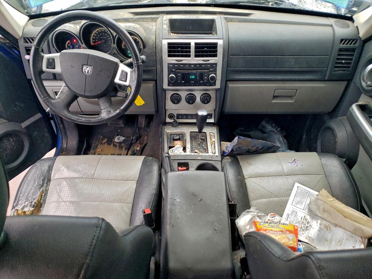 2007 DODGE NITRO SLT photo 8