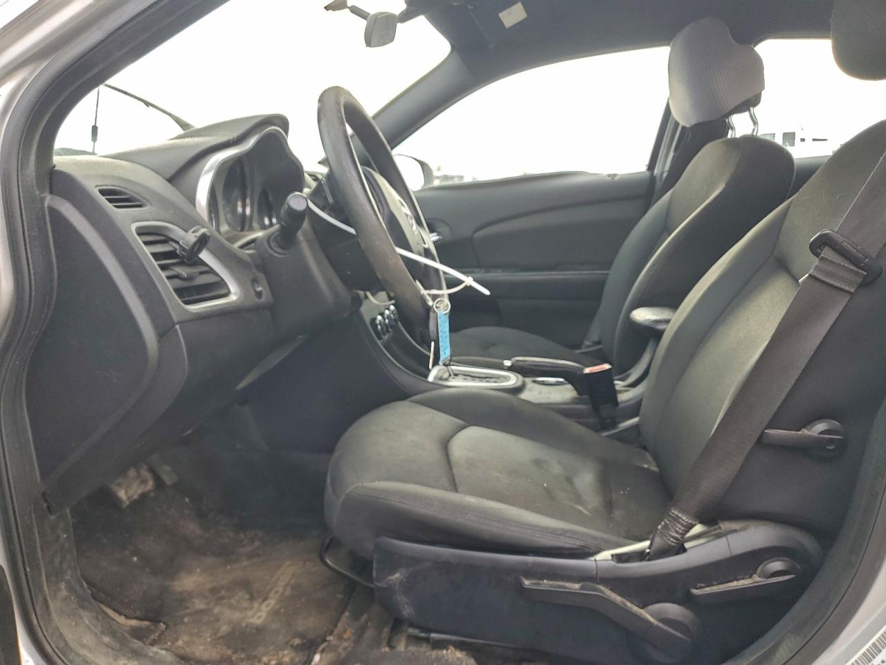 2012 DODGE AVENGER SE photo 7
