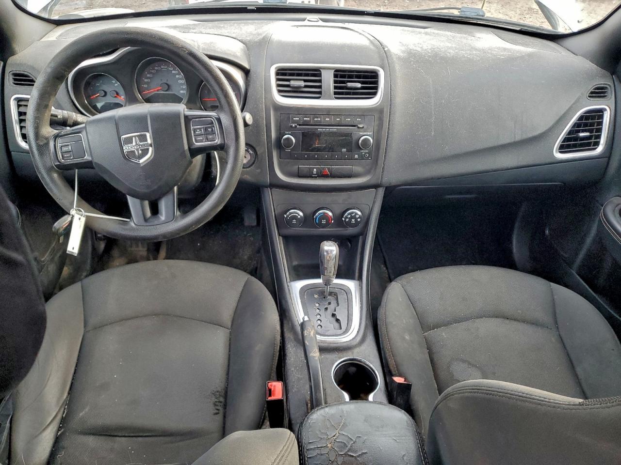 2012 DODGE AVENGER SE photo 8