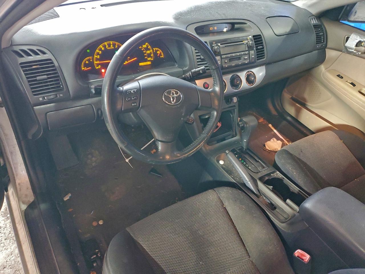 2006 TOYOTA CAMRY LE photo 15