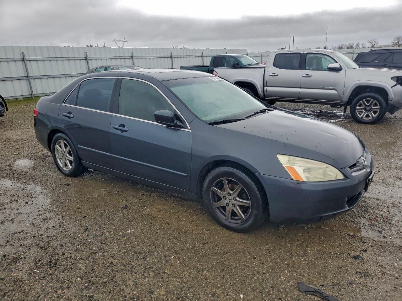 2004 HONDA ACCORD LX photo 7