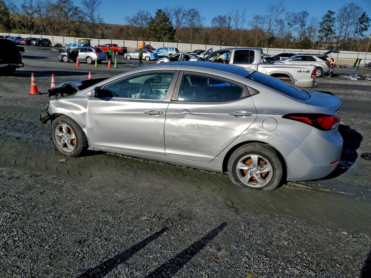 2014 HYUNDAI ELANTRA SE photo 2