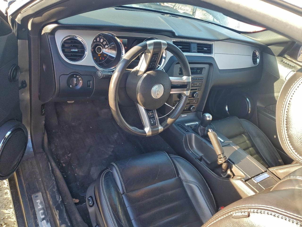 2014 FORD MUSTANG GT photo 8