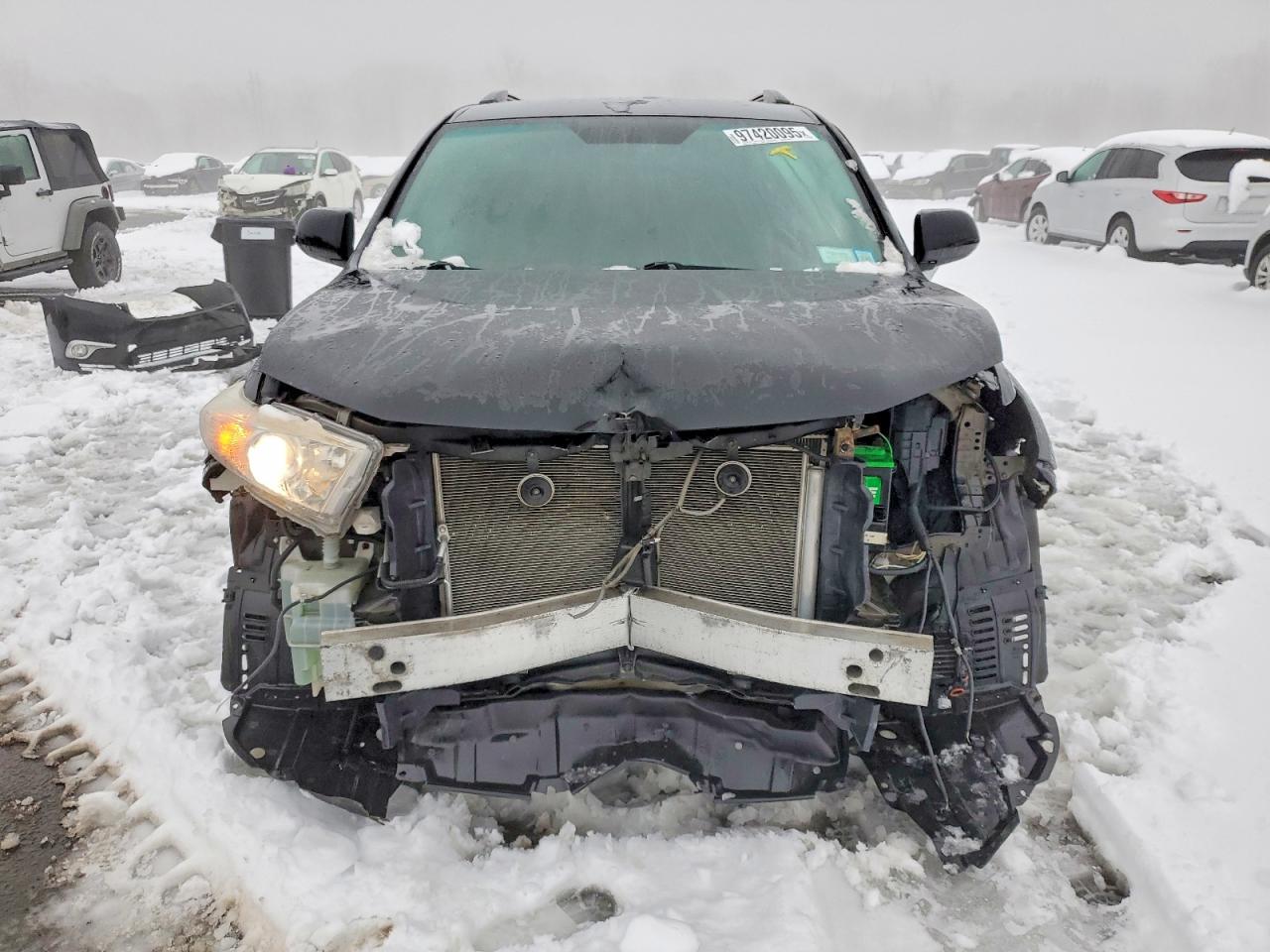 2012 TOYOTA HIGHLANDER BASE photo 5