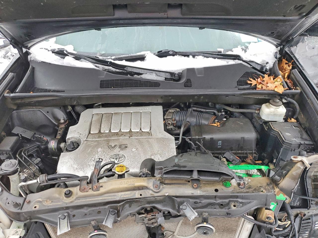 2012 TOYOTA HIGHLANDER BASE photo 12