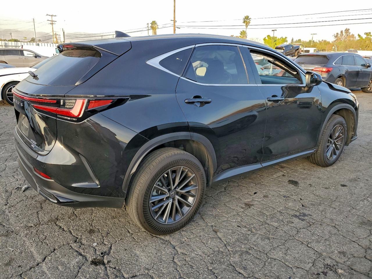 2023 LEXUS NX 350 photo 5