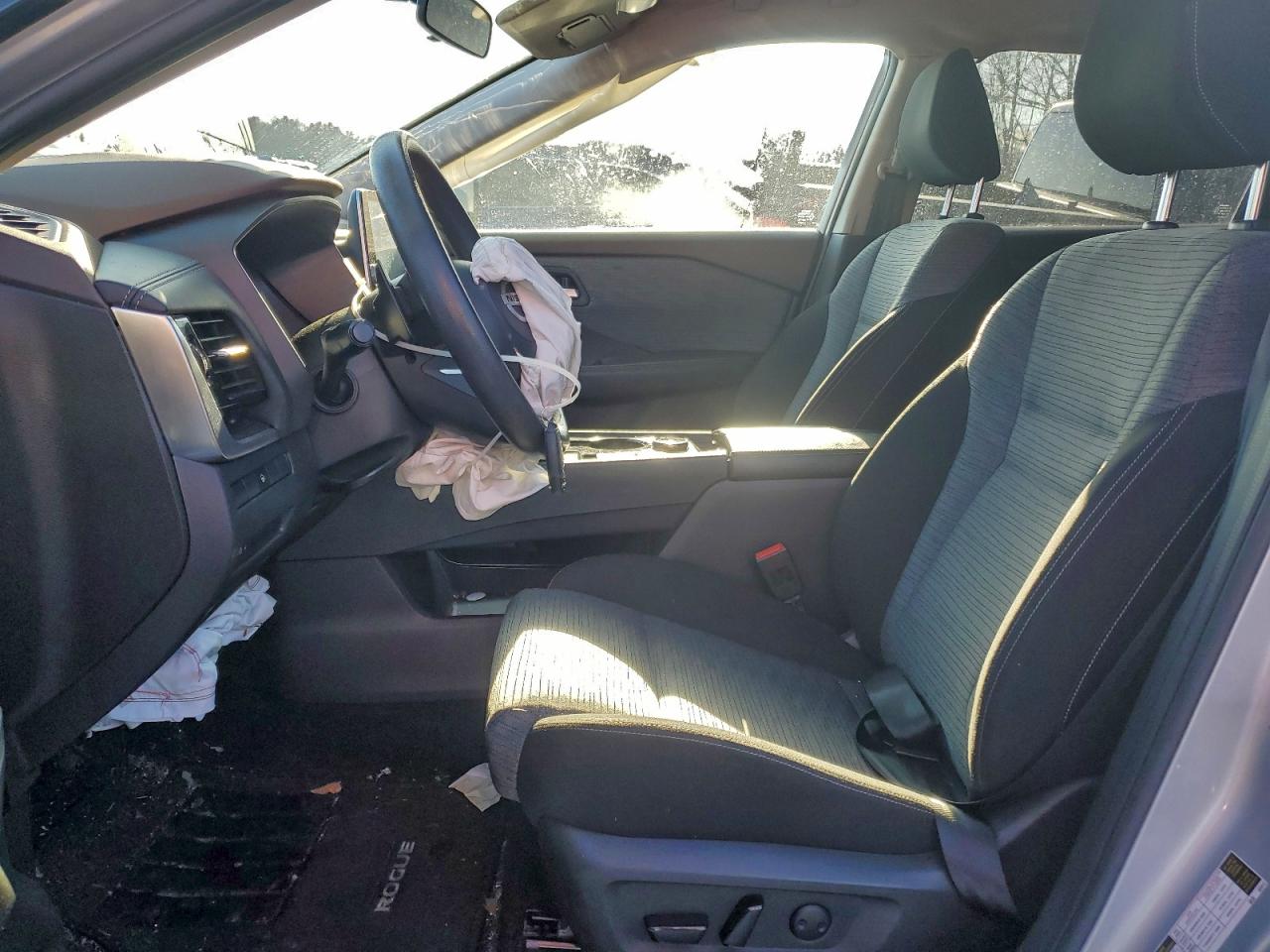 2021 NISSAN ROGUE SV photo 13