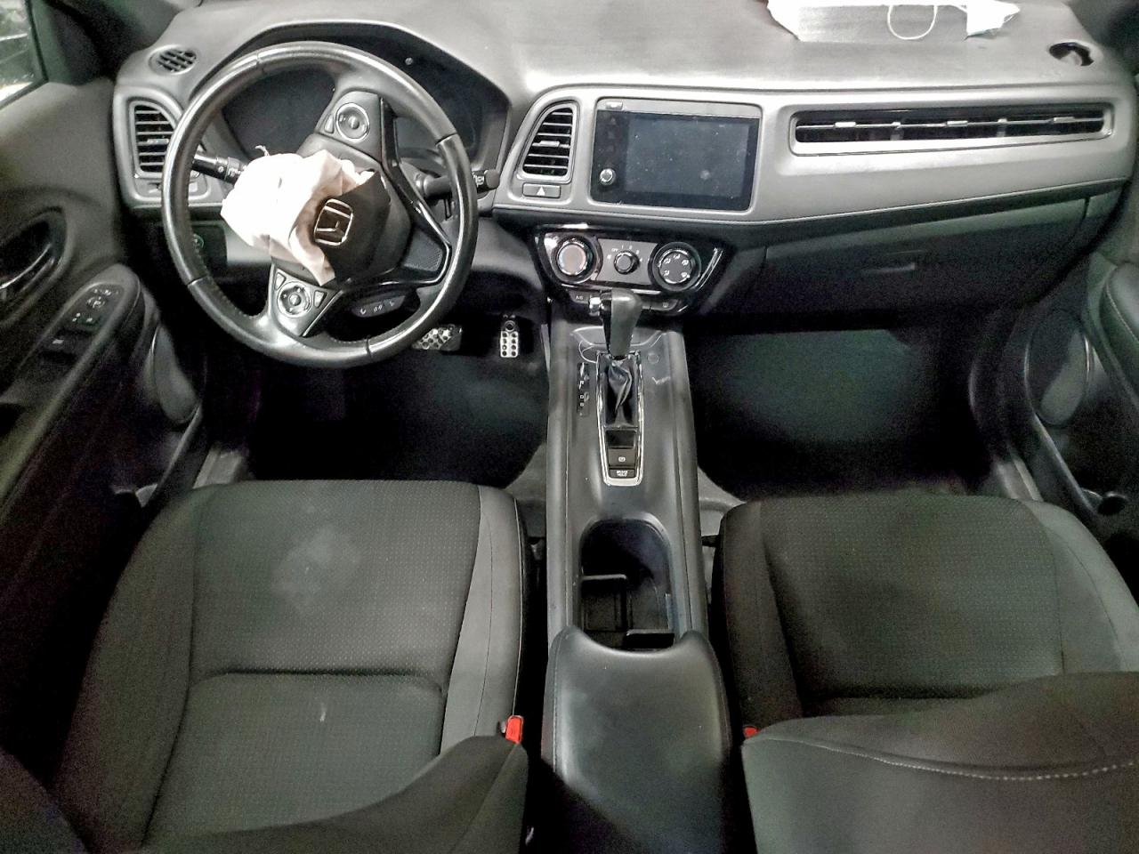 2019 HONDA HR-V SPORT photo 8